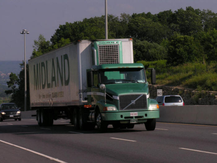 Midland day cab with "refer" on Clappison Corners hill, Dundas Ontario