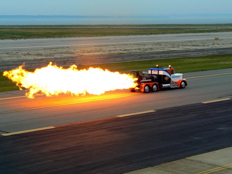 SHOCKWAVE TRIPLE ENGINE JET TRUCK