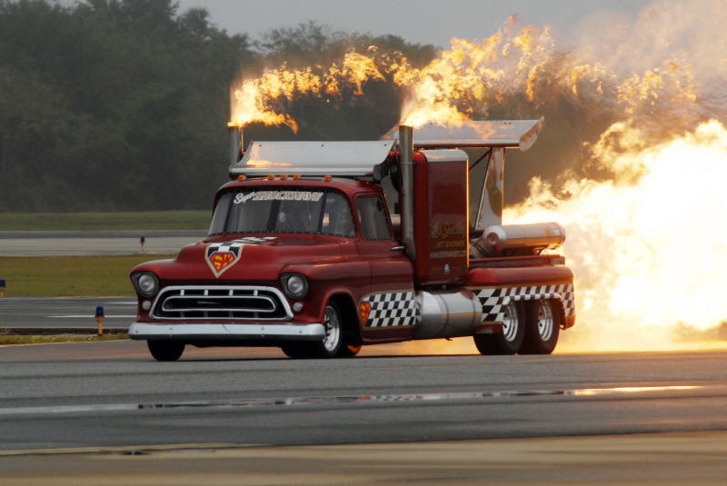 SUPER SHOCKWAVE TWIN ENGINE JET TRUCK