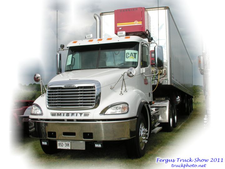White Sleeman Freightliner Day Cab Tractor Fergus Truck Show 2011